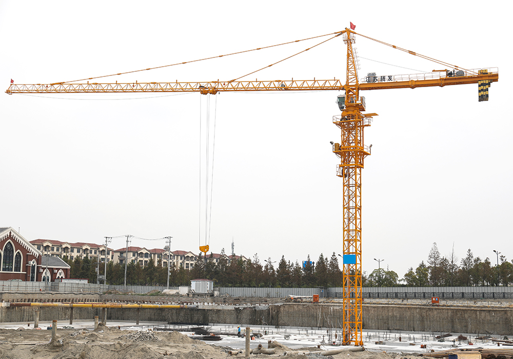 QTZ100 (6013) Topkit Tower Crane 6T 8T dubbel rotation