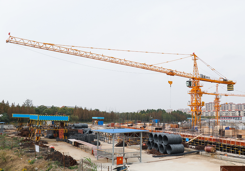 QTZ125 (6015) Topkit Construction Tower Crane 10T lastkapacitet